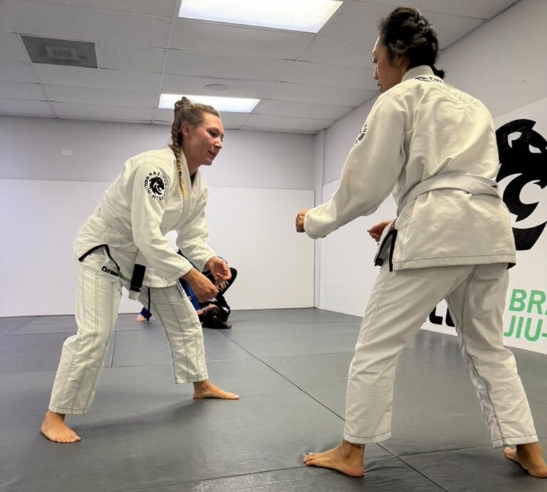 training bjj and self defense on class